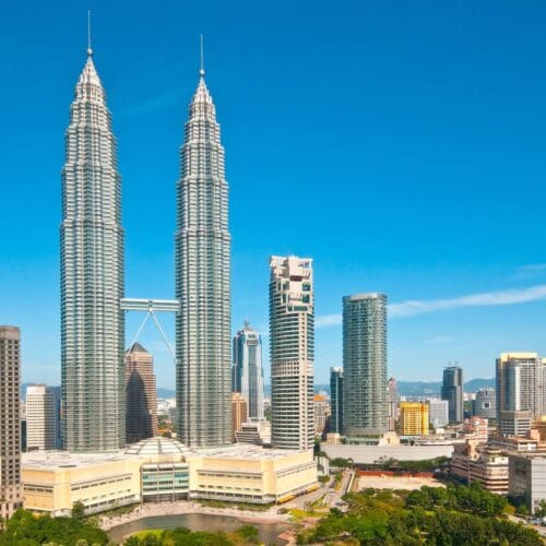 Les majestueuses tours Petronas de Kuala Lumpur