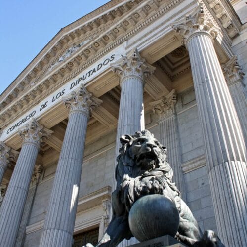 L'entrée solennelle du Congreso de los Diputados à Madrid